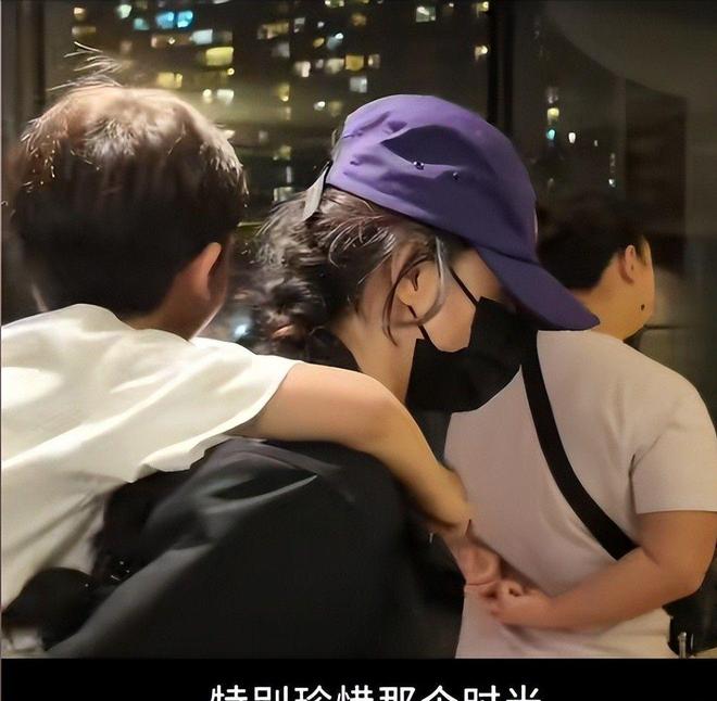 g6岁小儿子变挂件撒娇太粘人生父至今成迷麻将胡了2游戏入口张柏芝晒母亲节vlo(图3)