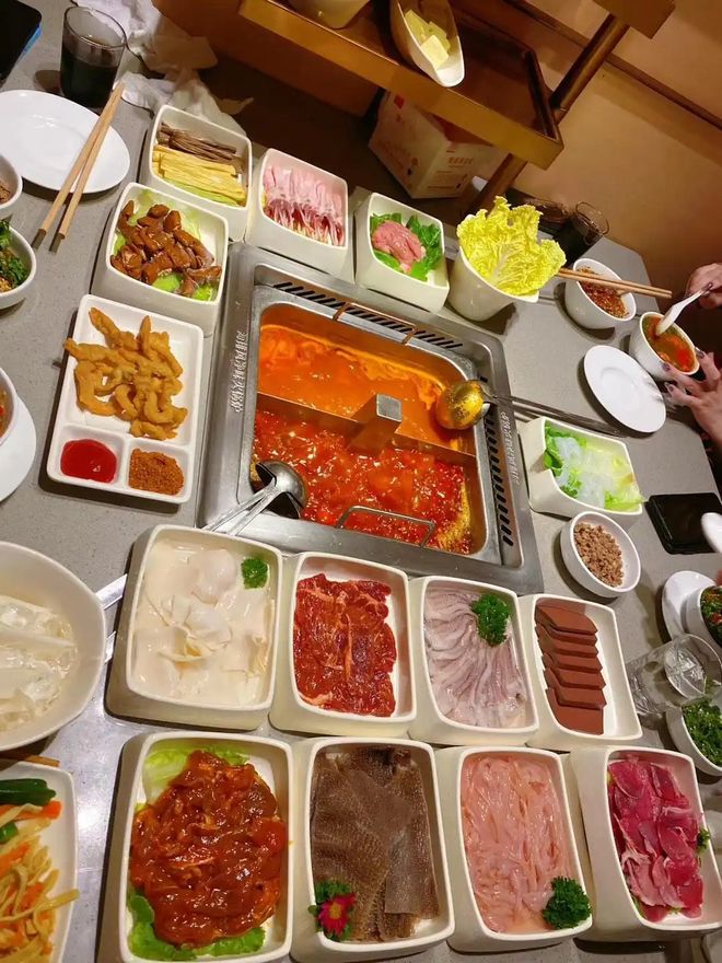 三口吃海某捞花了217撕破了穷人的困境!麻将胡了2模拟器试玩“没钱别硬装!”一家(图2) 三口吃海某捞花了217撕破了穷人的困境!麻将胡了2模拟器试玩“没钱别硬装!”一家(图2)