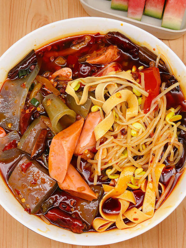 三步法之午餐篇——火锅冒菜PG电子麻将胡了模拟器美食(图4)